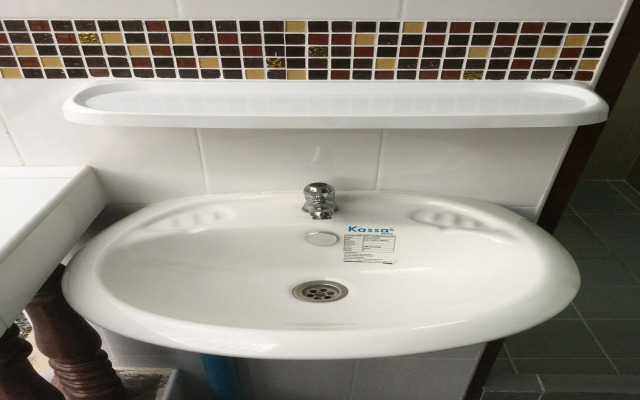 Ze Residence Ram Intra by ZUZU