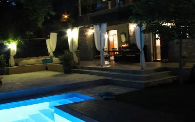 Villa Aurora