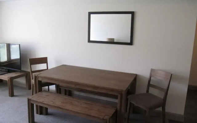 Smiggins Hotel & Chalet Apartments