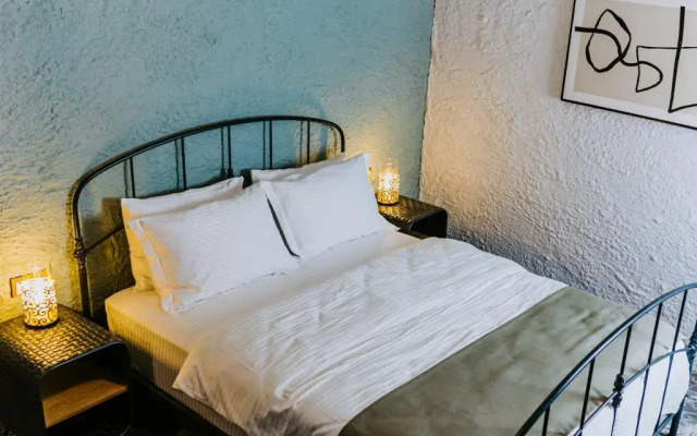 Alaz Urla Rooms