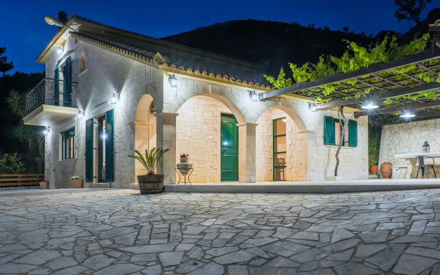 Villa Kanalos