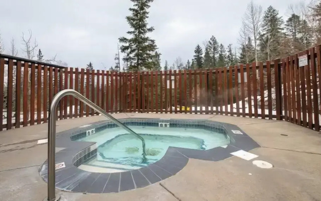 Stone Creek Chalets by FCR