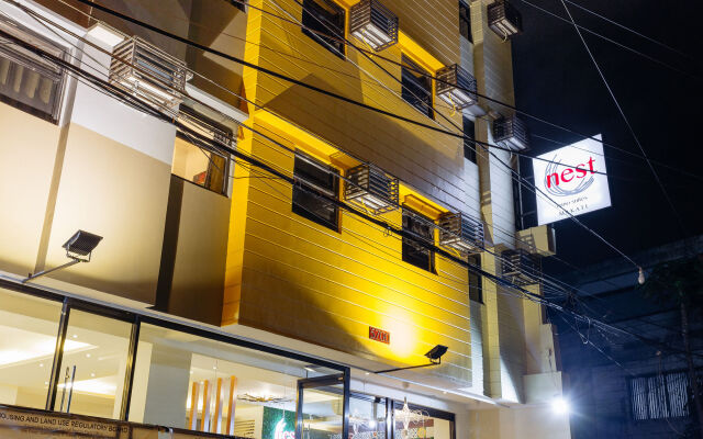 OYO 860 Premium Nest Nano Makati Suites (Vaccinated Staff)