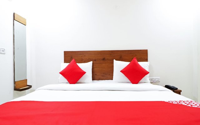 Admiral Suites by OYO Rooms