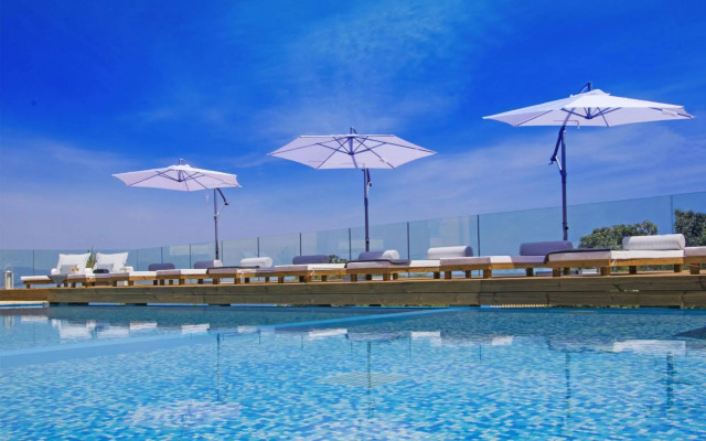 Ionian Eye Design Studios & Spa