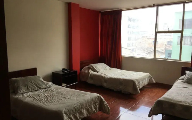 Hotel Manila Plaza