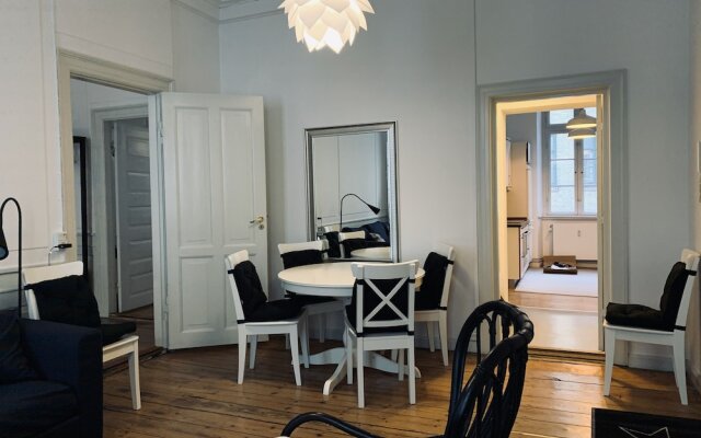 Apartment Inner City 1424-1