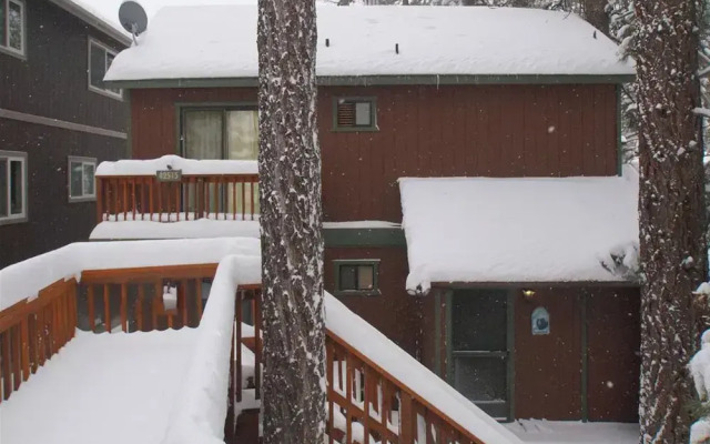 Four Seasons Retreat