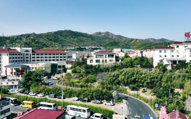 Tarshan Hotel