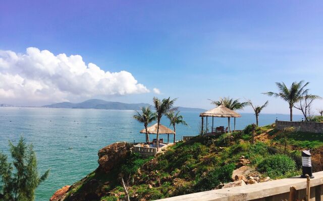 Aurora Villas & Resort