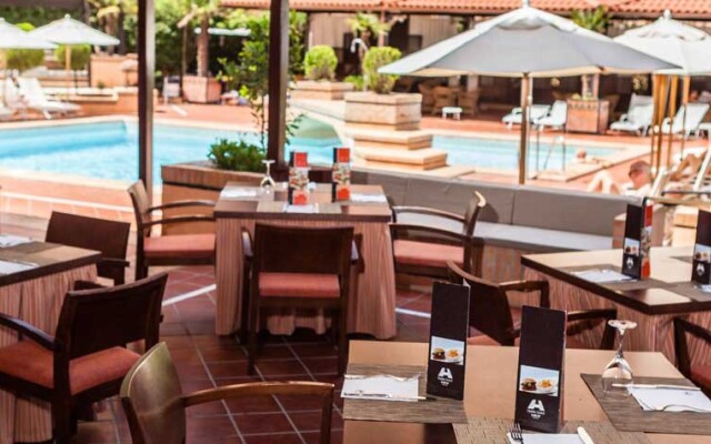 Saray Hotel