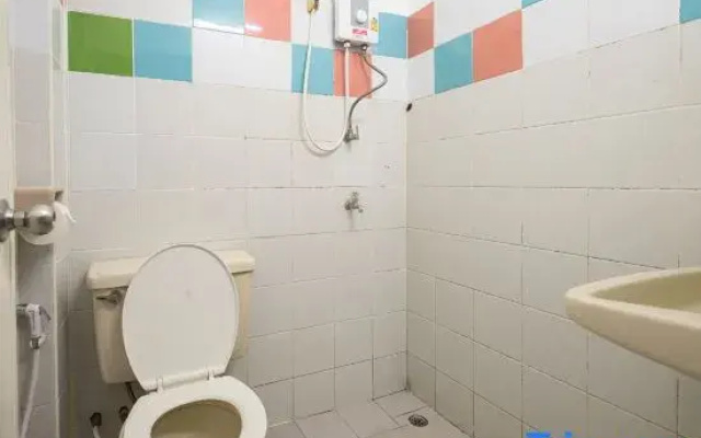 V House Nakhon Hotel