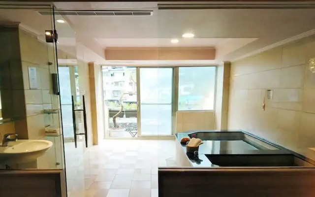 Wulai shuan hot spring house