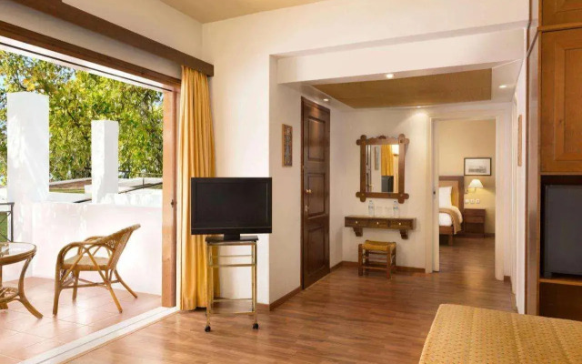 Ramada by Wyndham Loutraki Poseidon Resort