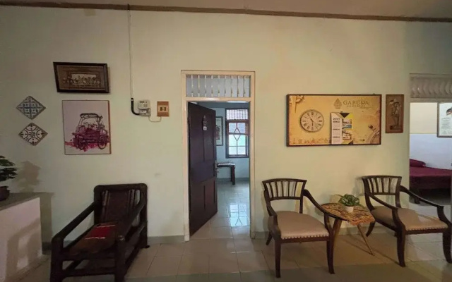 OYO 94937 Garuda Homestay Syariah