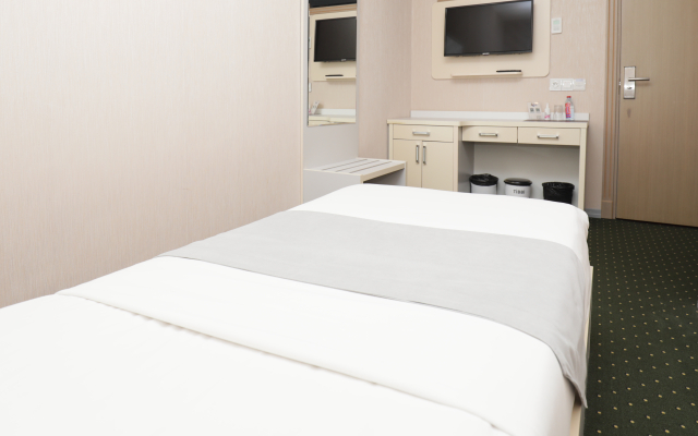 Altus Hotel Baku - Free Massage