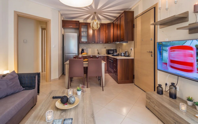 Scorpio Deluxe Apartment with Private Garden