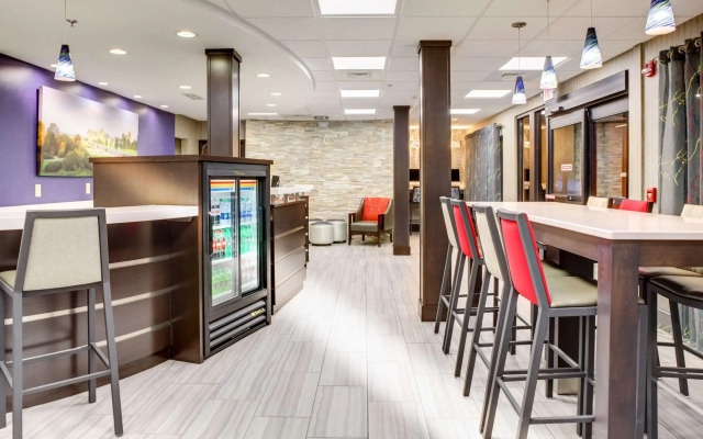 Clarion Inn Biltmore Village