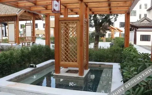 Tiantaishan Hotspring Resort Villa