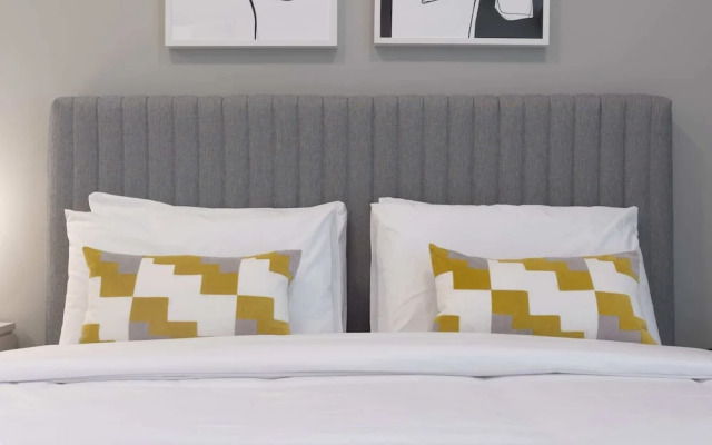 Ideal Flat City View Premium Facilities 4927