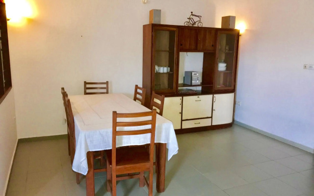 Dodoo Lodge