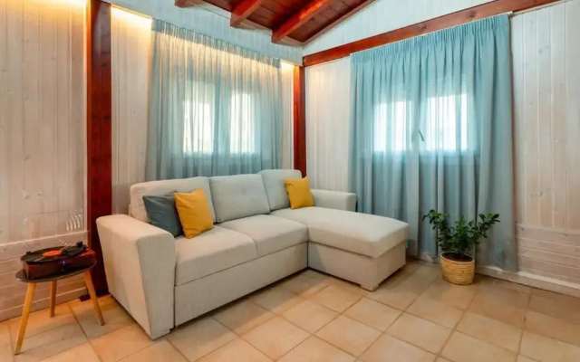 Harmony Sea View Apartment