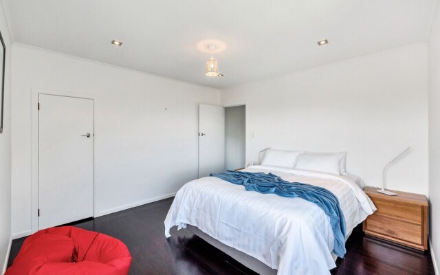 Bright Airy & Spacious 3 BR Home