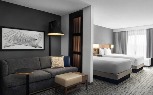 Hyatt Place San Antonio - Riverwalk