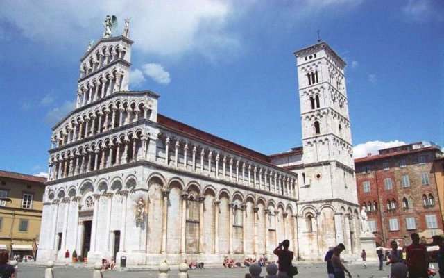 Palazzo della Stufa - Apartments for rent in Lucca