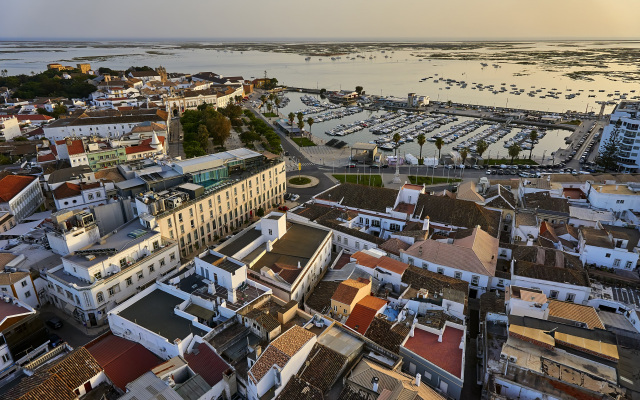 Hotel Faro & Beach Club