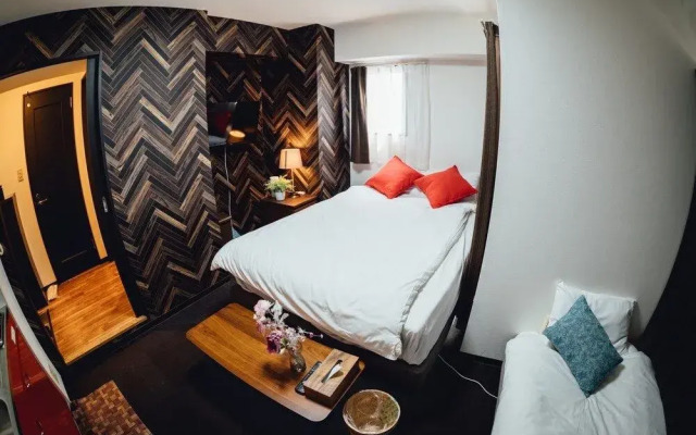 Royal Heights Sakuragawa Condominium