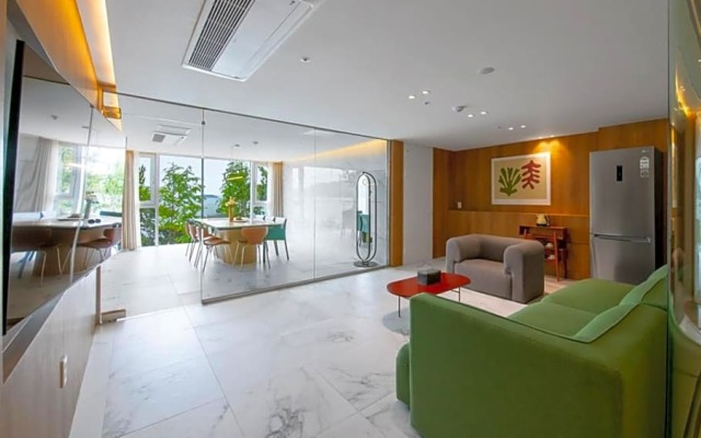 Laterrace Cove Suite