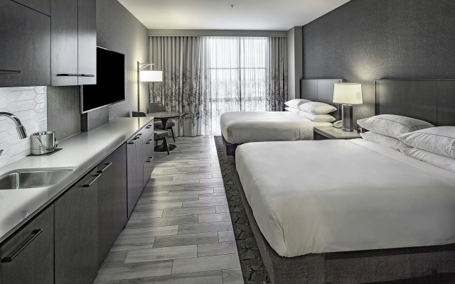 DoubleTree by Hilton Hotel Modesto
