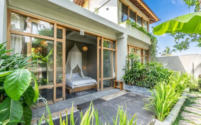 Ubud Terrace by Betterplace