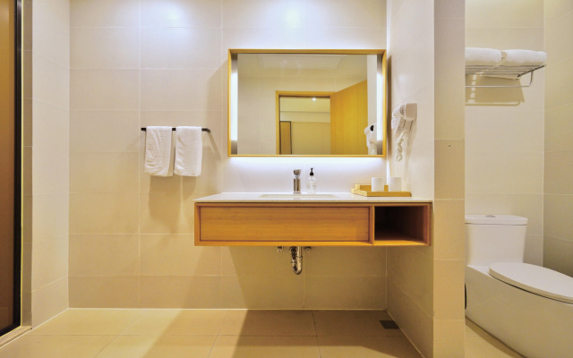 JI Hotel (SHA, Shanghai Huqingping Road)