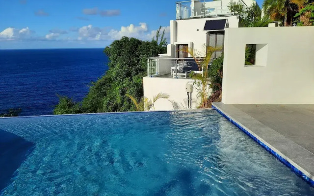 Villa Being - Tobago Luxury B&B