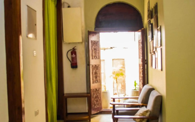 Stonetown View Inn