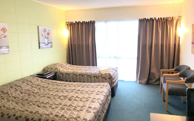 Greenview Motel