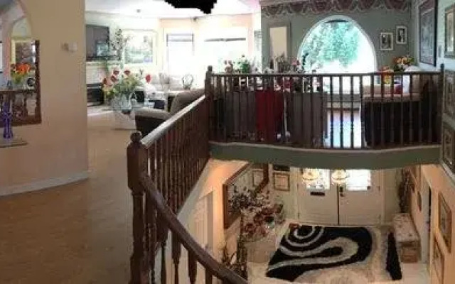 Diana's Luxury Bed and Breakfast