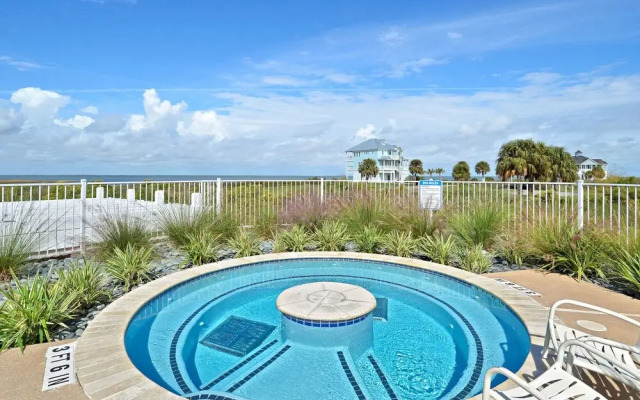 Pointe West 301-beachfront Views