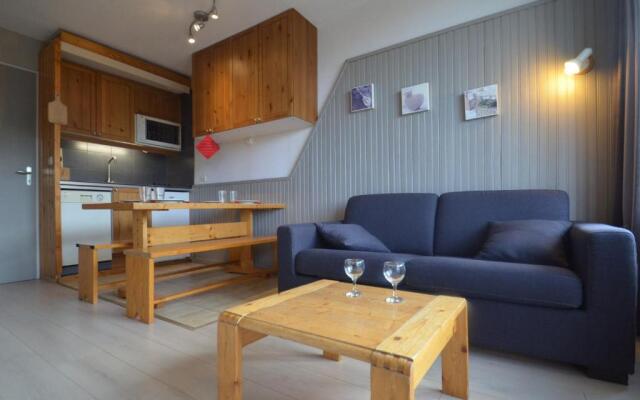 Appartement Les Menuires, 1 pièce, 4 personnes - FR-1-452-262