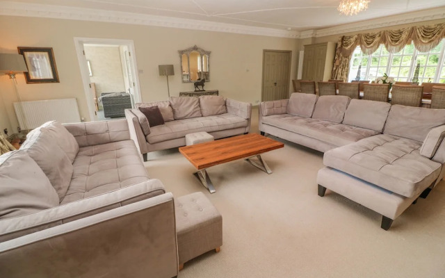 Bodmin Country House