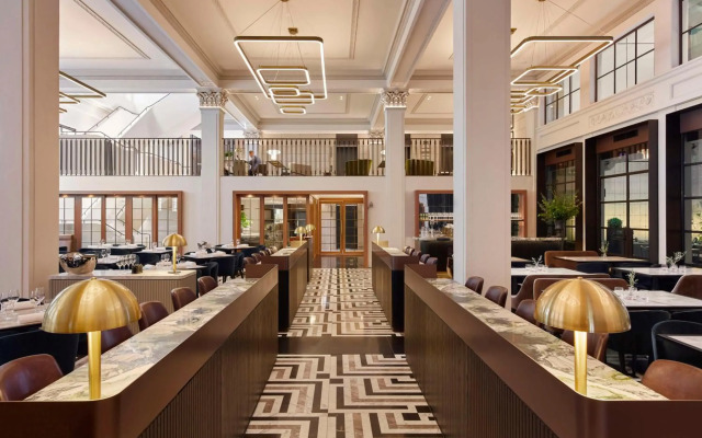 Hilton Melbourne Little Queen Street