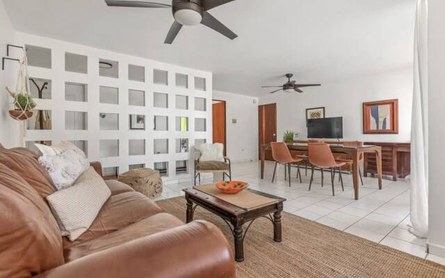 2 Bed, 2 Bath Condado Beach Apt With Parking 2 Bedroom Apts by Redawning