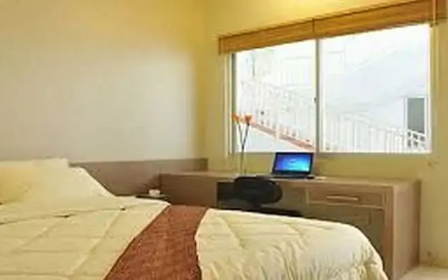 Legreen Suite 2 Pejompongan