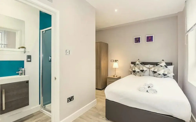 Toynbee Street Ro 2 · Cozy Room Near Whitechapel Gallery