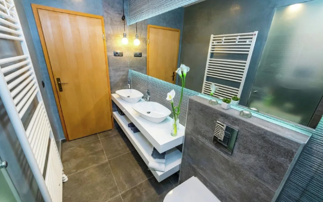 Exquisite Villa With Private Pool in Zadar