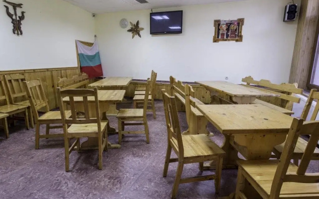 Kladenetsa Guest House