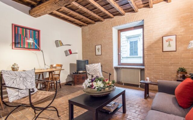 RSH Elegant Apartment Campo dei Fiori