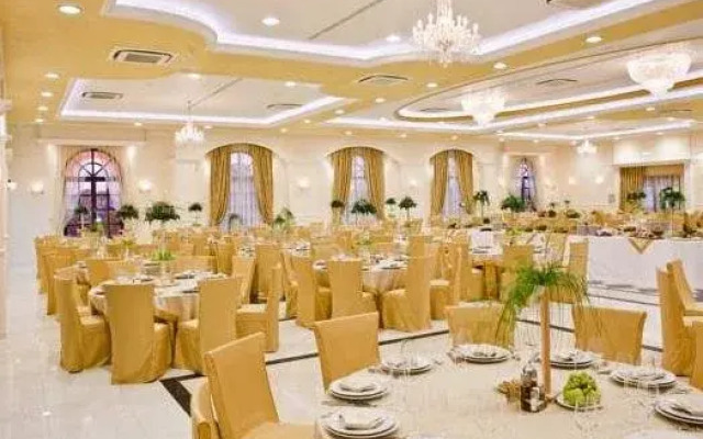 Guest Accommodation Atrium Gulin